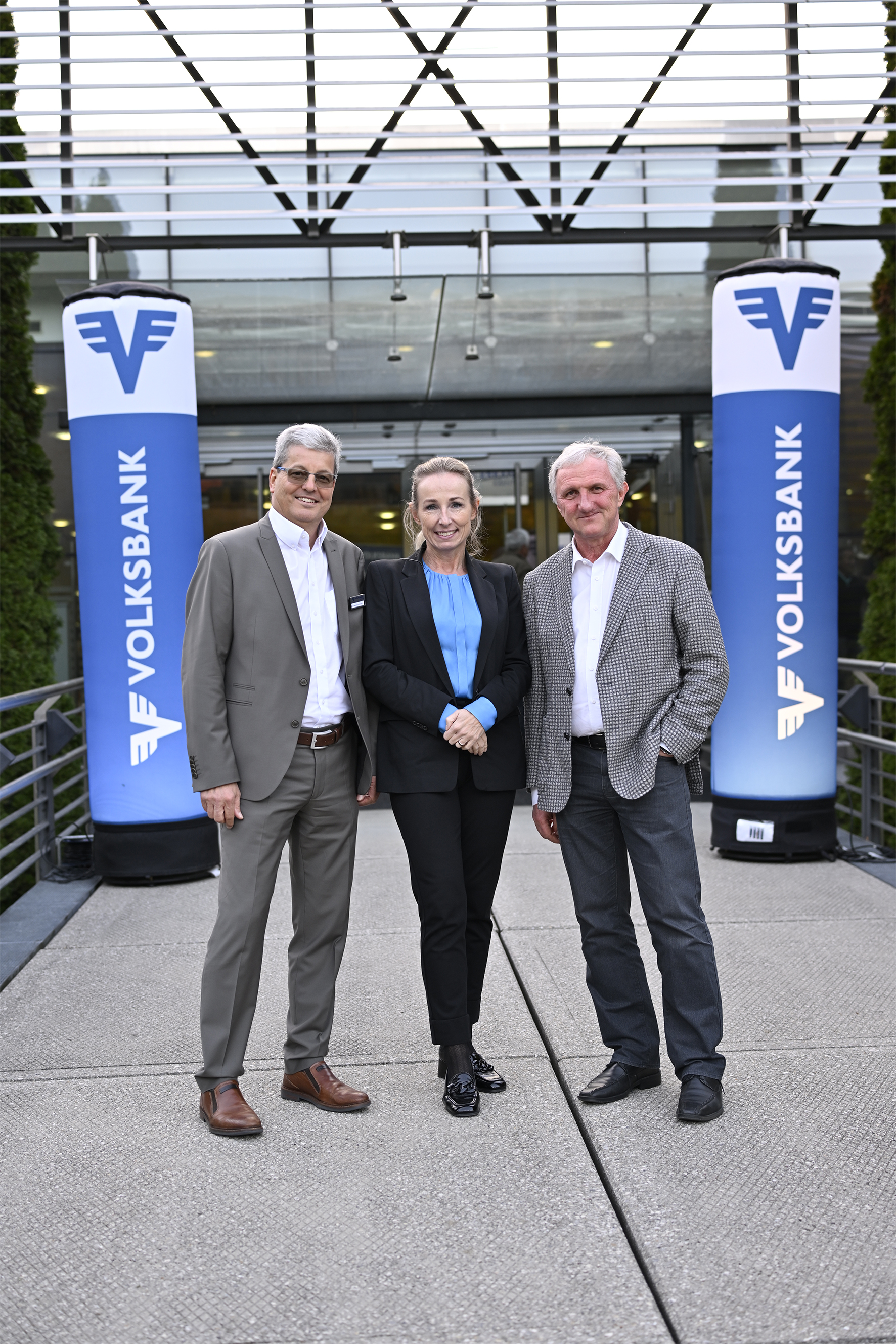 Dir. Heinz Strohmayer (Leiter Vertriebsmanagement), Dr. Sonja-Maria Tesar (Fachärztin für Neurologie in Klagenfurt am Wörthersee und Medizinische Direktorin LKH Wolfsberg),VDir. Mag. Alfred Holzer (Vorstand), 